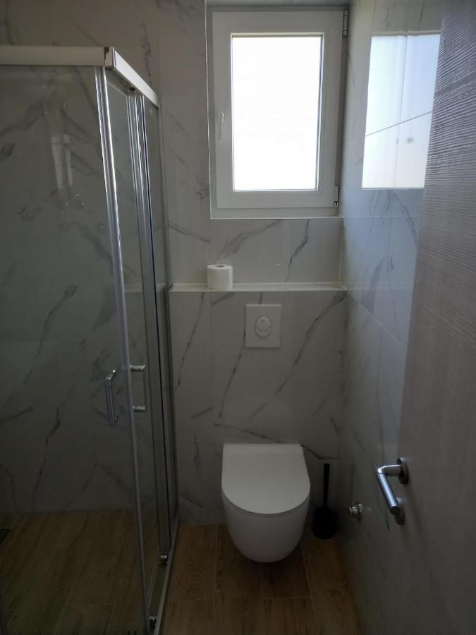 Villa Toni Биоград на Мору Екстериор снимка