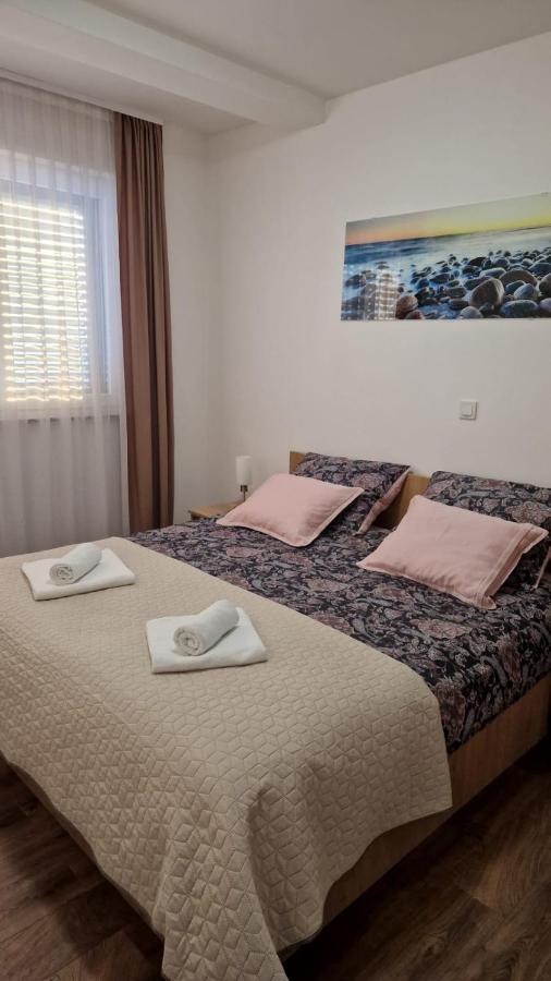 Villa Toni Биоград на Мору Екстериор снимка