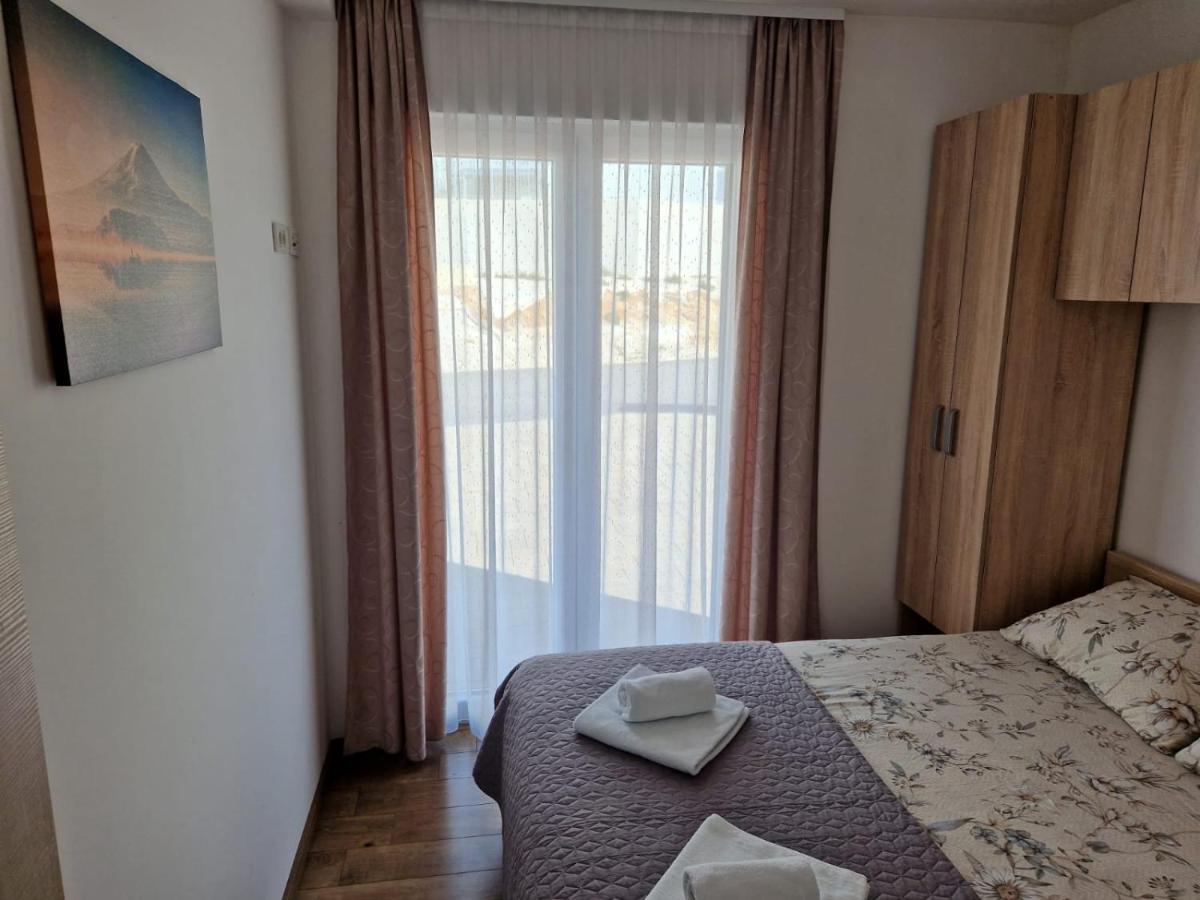 Villa Toni Биоград на Мору Екстериор снимка